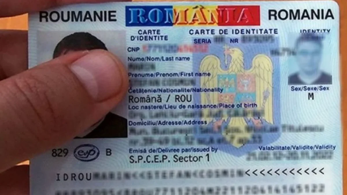 De ce nu ai voie să zâmbești în poza de buletin! Puțini români știau asta!
