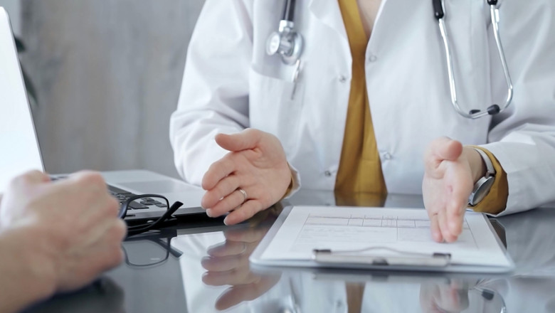 Interzis pentru medicii din România! Legea intră în vigoare de la 1 ianuarie 2026!