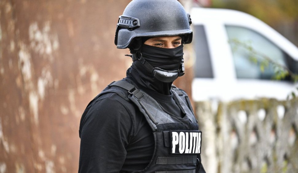 Percheziții la Iași într-un dosar de 7 milioane de euro! Grupare de escroci cu firme și leasinguri false