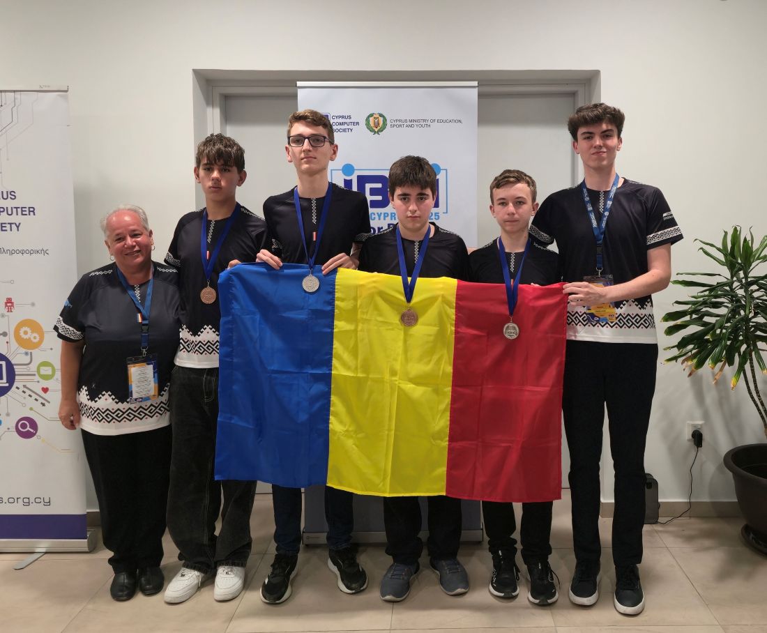 Student al UAIC Iași, printre coordonatorii echipei României premiate la Olimpiada Balcanică de Informatică pentru Juniori