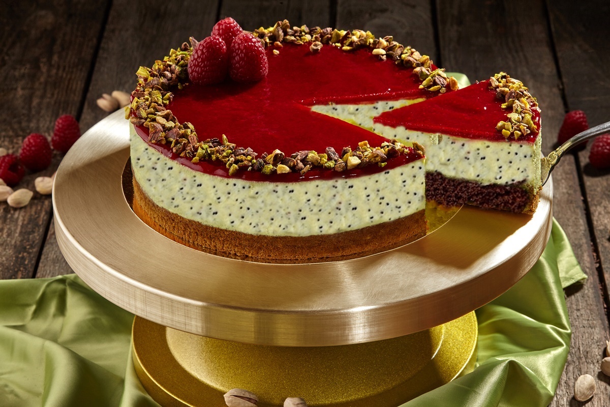 Tort cu mac – Rețetă simplă și delicioasă pentru un desert special, ideal la orice ocazie