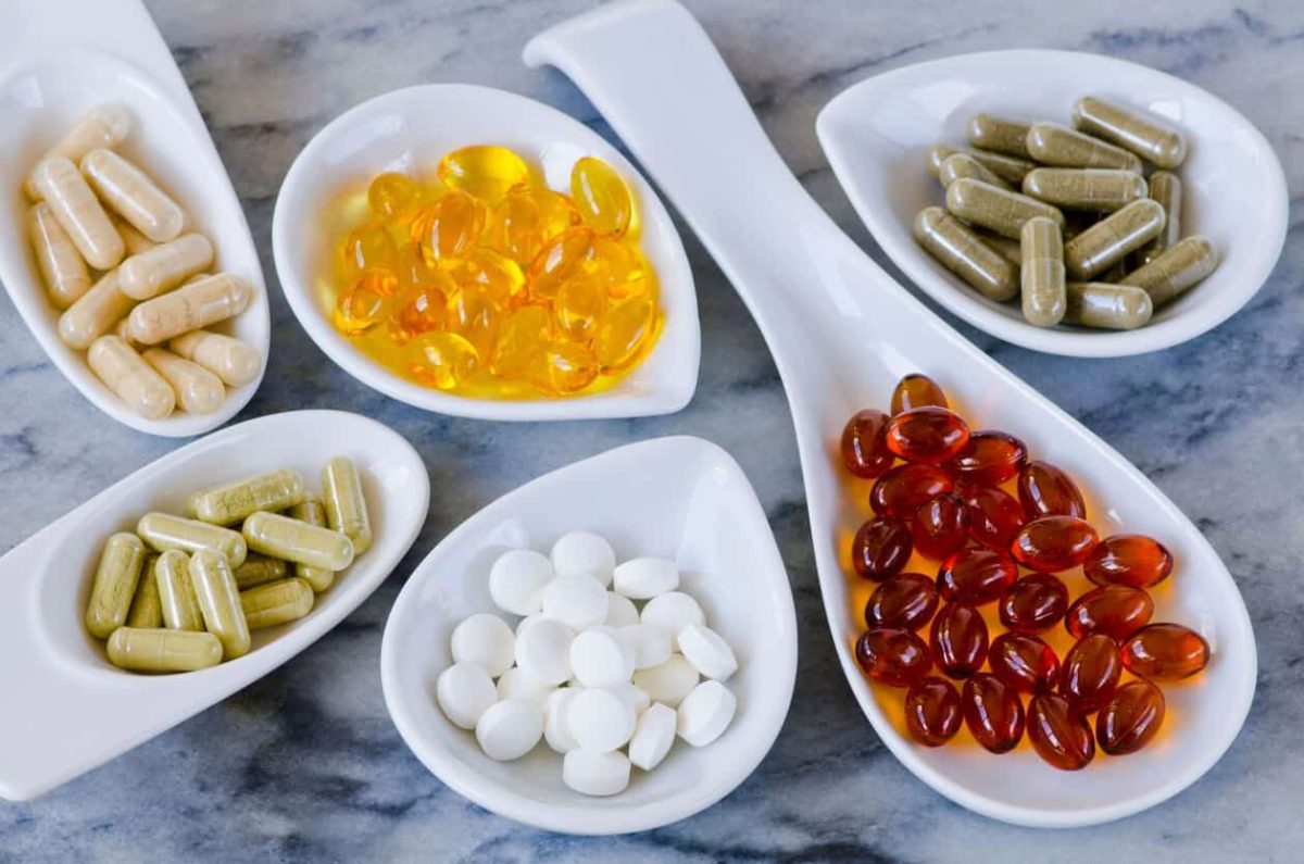 Care sunt cele mai eficiente vitamine pentru oboseală cronică? Iată ce afecțiuni poate ascunde!