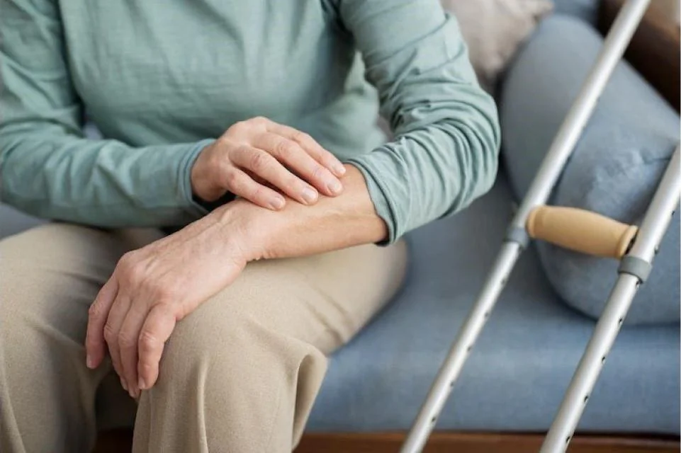 Semnal de alarmă pentru milioane de oameni: sănătatea orală, legată direct de Parkinson