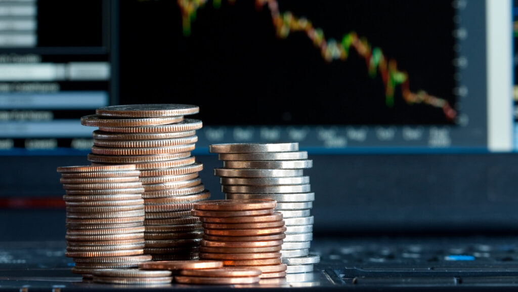Retailul românesc înregistrează scăderi record! Semne de recesiune pentru consumatori