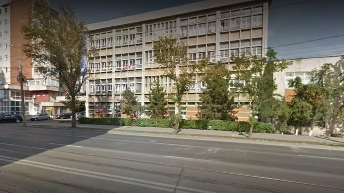 Compania de Transport Public Iaşi angajează. Se caută electrician auto și exploatare stații electrice