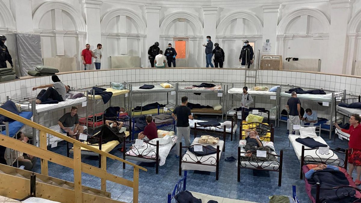 Peste 80 de persoane fără adăpost au fost cazate în centrele primăriei! Direcția de Asistență Socială oferă persoanelor vulnerabile sprijin în nopțile geroase