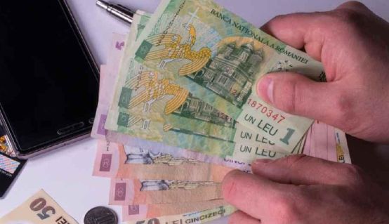 Norma de hrană pentru bugetari ar putea fi eliminată! Kelemen Hunor a lămurit totul!