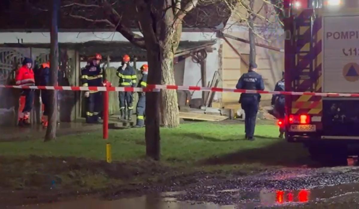 Sfârșit cumplit pentru o femeie din Timiș. A murit după ce un zid s-a prăbușit peste ea