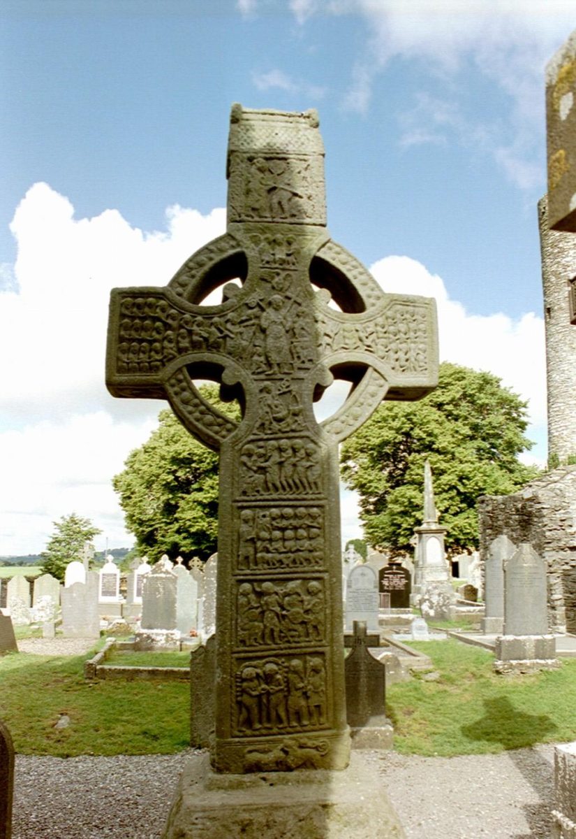 Crucea celtică. Află totul despre simbolul străvechi al spiritualității, credinței și echilibrului dintre elemente