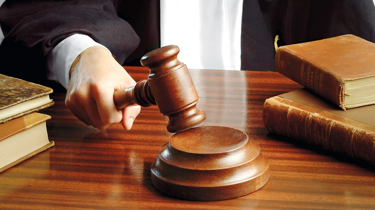 Fosta jurnalistă, care s-a aruncat cu fetița de la balcon în 2025, a fost trimisă în judecată pentru tentativă de omor