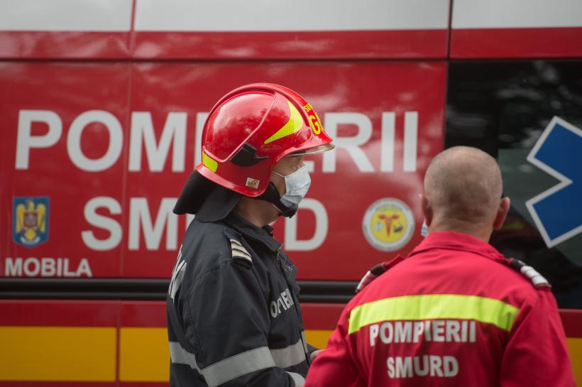 Incendiu la Spitalul Carol Davila și evacuări masive după ce o magazie a luat foc