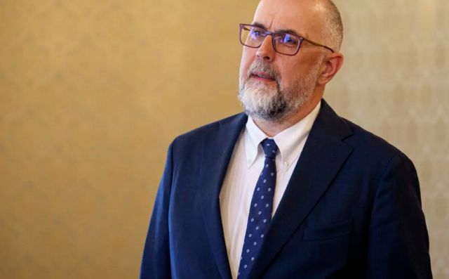 Dezvăluirile care îl distrug pe Kelemen Hunor! Cine pompează banii în UDMR!