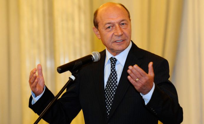 Traian Băsescu avertizează asupra riscului unui război mondial! Critici dure la adresa NATO și SUA
