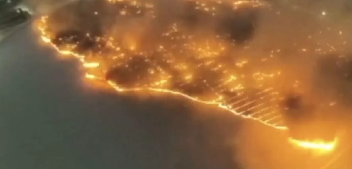 Incendiu de proporții la velodromul olimpic din Rio de Janeiro. Flăcările au cuprins acoperișul
