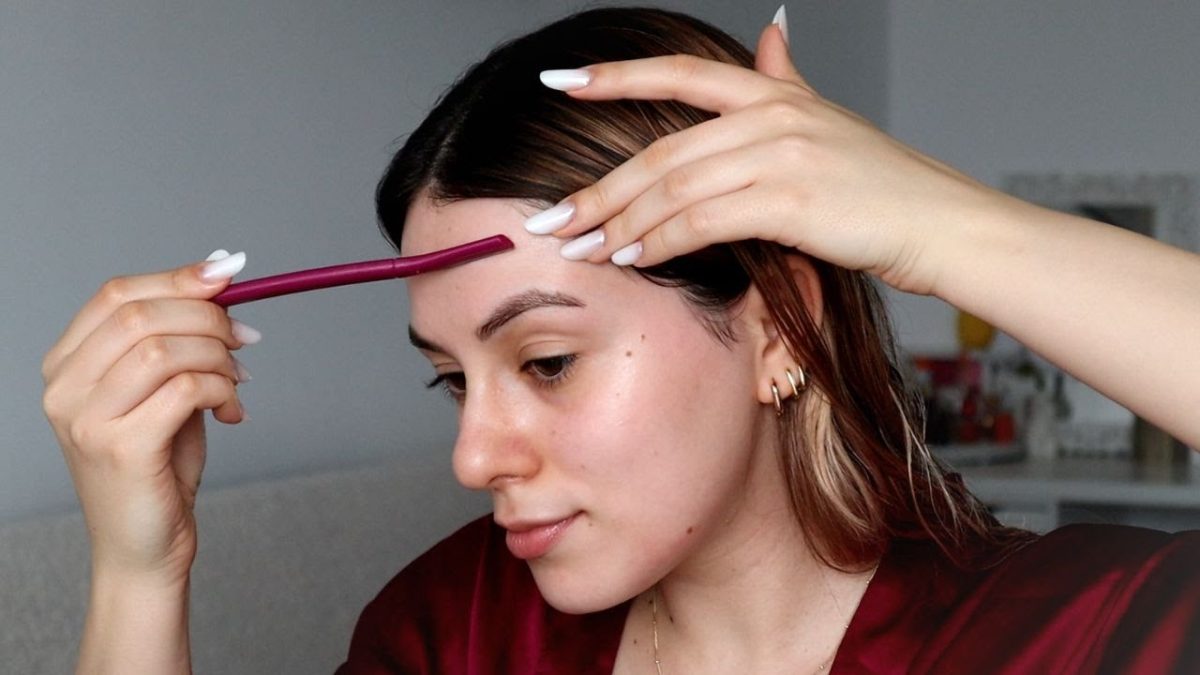 De ce să folosești lamele faciale? Iată câte beneficii are utilizarea acestor instrumente cosmetice!