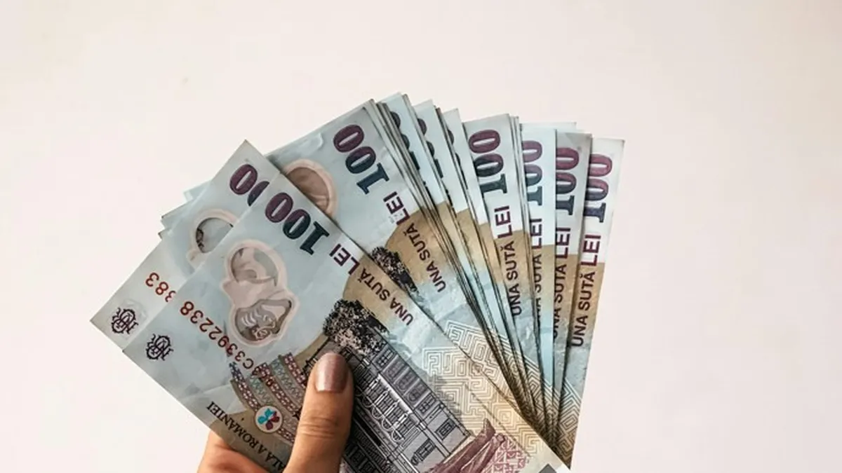 Inspecția Muncii „amenință” cu sancțiuni firmele românești și alți angajatori care încalcă normele de transparență salarială