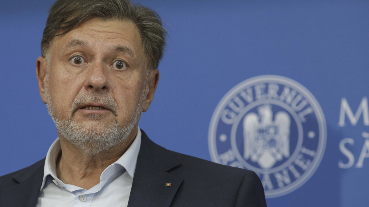 Alexandru Rafila, implicat într-un accident cu patru mașini pe un cunoscut bulevard din Capitală
