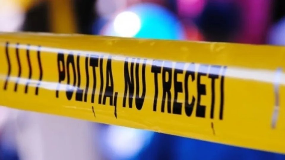 Femeie din Bacău ucisă de partener, sub ochii copilului. Polițiștii au deschis dosar de omor