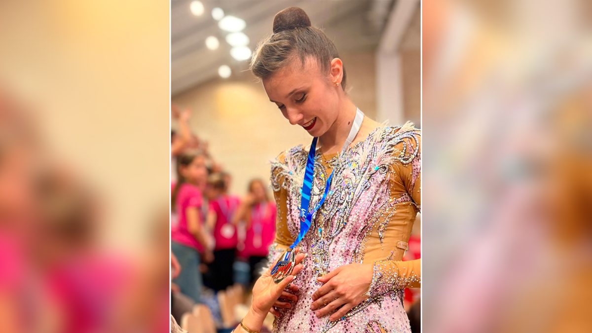 O gimnastă din Iași a câștigat medalia de argint la o competiție din Franța! Marele său obiectiv este Campionatul Mondial din Germania