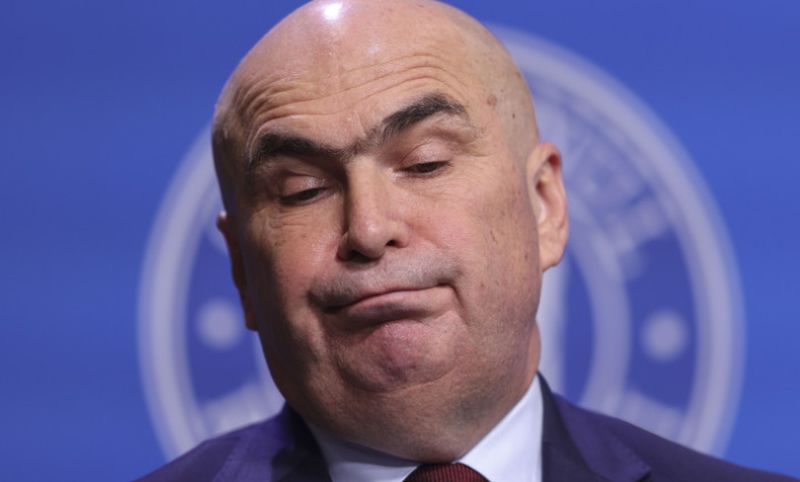 Ilie Bolojan confirmă blocarea legii salarizării! „Puțin probabil să avem o dezbatere!“