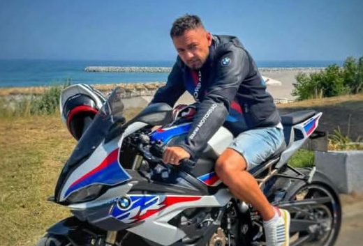Motociclist de 36 de ani, mort într-un accident cumplit în Cluj. Motocicleta a luat foc după impactul cu un TIR