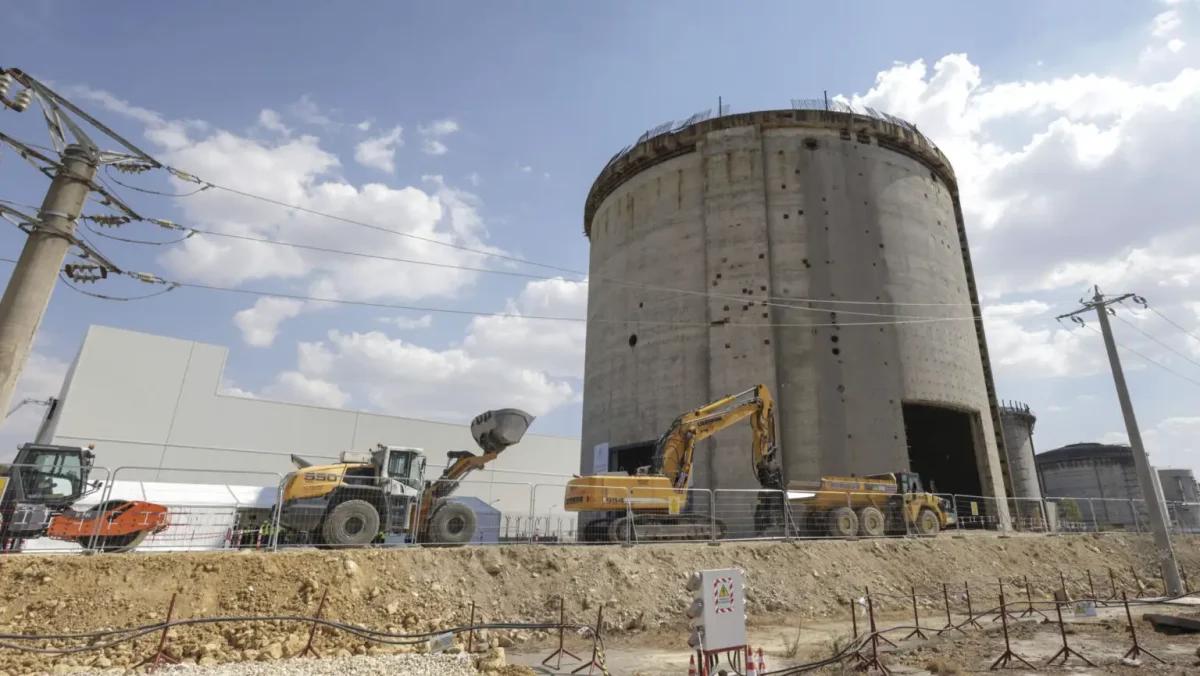 Militarii intervin pentru salvarea Reactorului 2 de la Cernavodă. Au început detonările controlate pe Brațul Bala