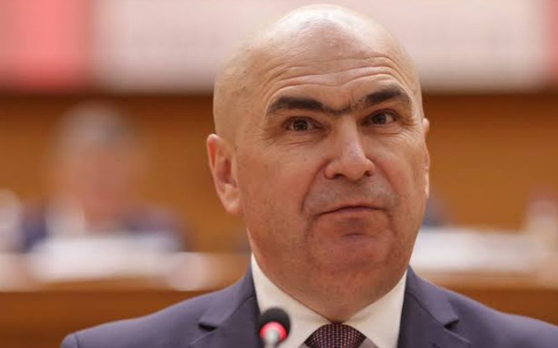 Ilie Bolojan vorbește despre tăierea burselor sociale pe timpul vacanței de vară: „O să analizăm propunerea!“