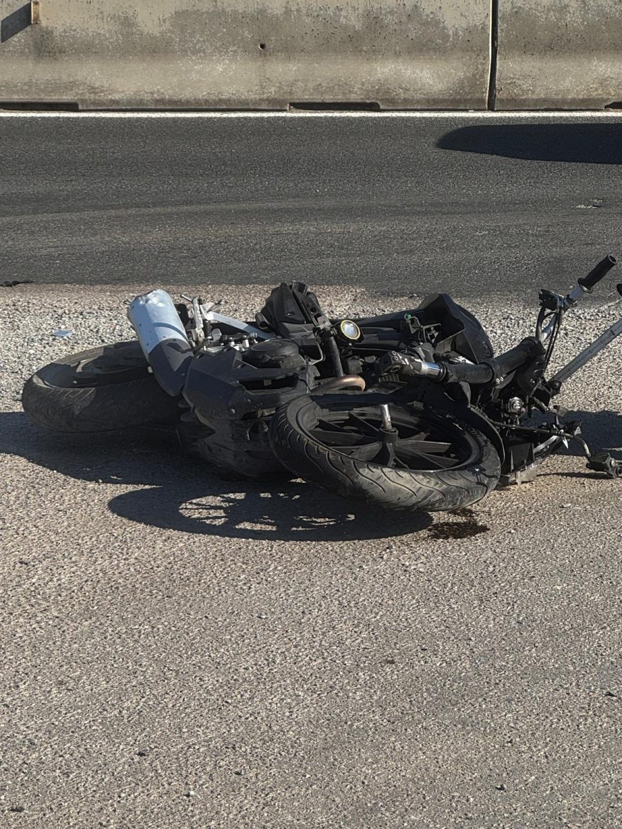 Tragedie pe DN 3, la intrarea în Constanța. Un adolescent de 17 ani a murit după ce a intrat cu motocicleta într-o autoutilitară