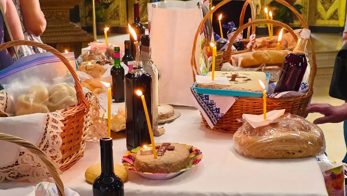 Ce se dă de pomană de Adormirea Maicii Domnului. Ce nu trebuie să conțină pachetele din 15 august