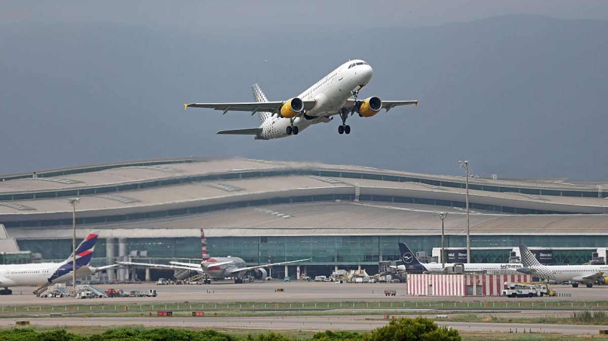 Prima companie aeriană din Europa împinsă spre faliment de creșterea costului carburantului, în urma conflictului din Iran