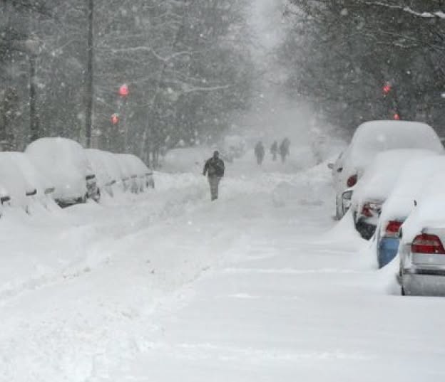 Iarna bate la ușă! Primele ninsori sunt anunțate în România de la mijlocul lunii octombrie