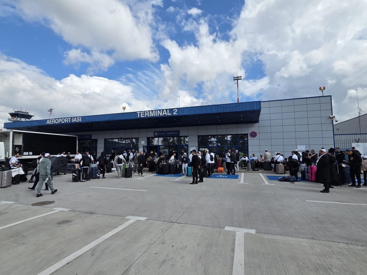 Aeroportul Iași se pregătește pentru valul de pelerini hasidici. 15 zboruri speciale spre Tel Aviv, într-o singură zi