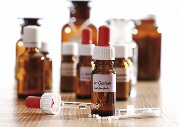 Poate ajuta Homeopatia in tratarea eficienta a coloanei vertebrale?